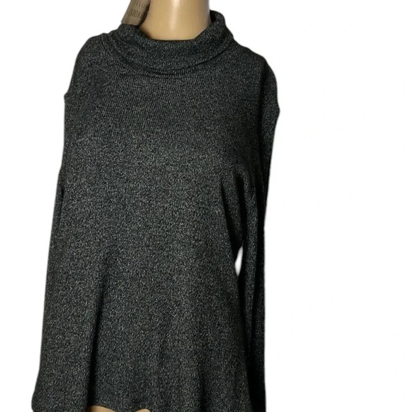 NWT 🇨🇦 Soft Works Petites , made in Canada.  Knit grey soft turtleneck . - Picture 4 of 12